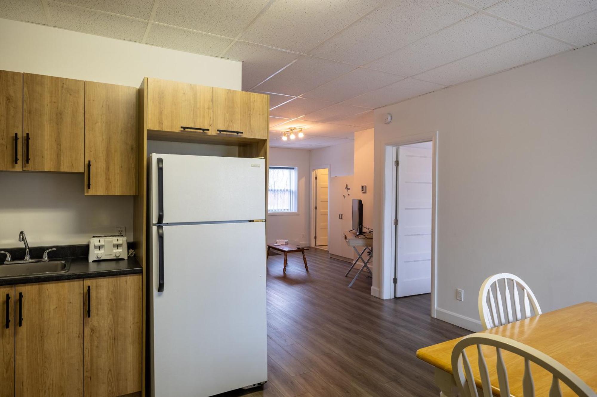 Motel Et Condo Chez Charley Sainte-Anne-de-Beaupré Zewnętrze zdjęcie